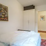 Spacious Canal-View Apartment Near Metro In Christianshavn